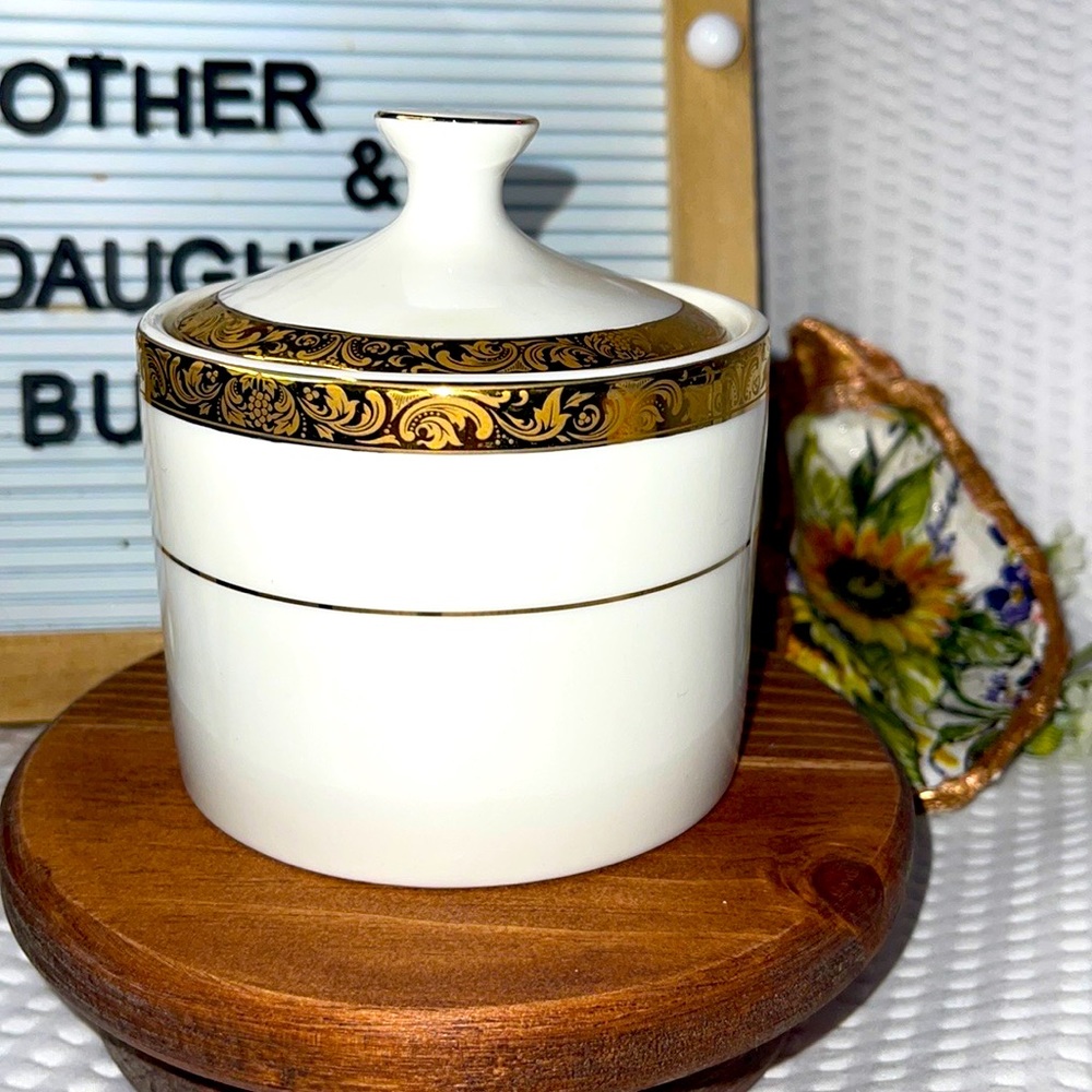 Sango Deville Covered Sugar Bowl #8460.